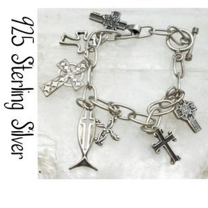 Cross Charm Faith Collectible Toggle Bracelet 925 Sterling Silver 7.5"